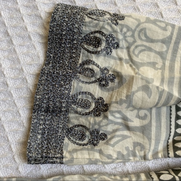 Calypso St. Barth Gray and White Swim Coverup Gently warn - Picture 3 of 10